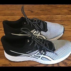 ASICS FuzeX Lyte Women’s running shoes